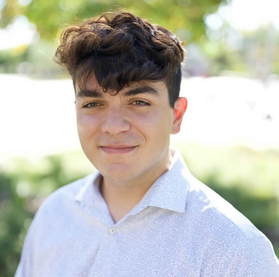 Jacob Detrinidad '25.