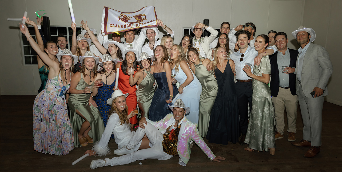 Lyons-Schulz CMC wedding reunion for Class of 2021