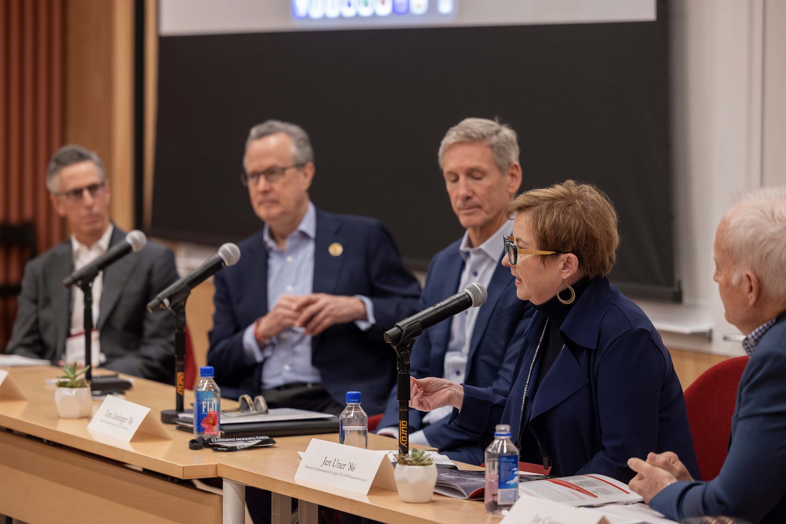 Jen Uner '86 speaking during a panel