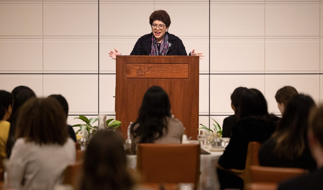 Tamara Lawson ’92 delivering the 2023 Dr. Martin Luther King Jr. Commemorative Lecture at the Ath.