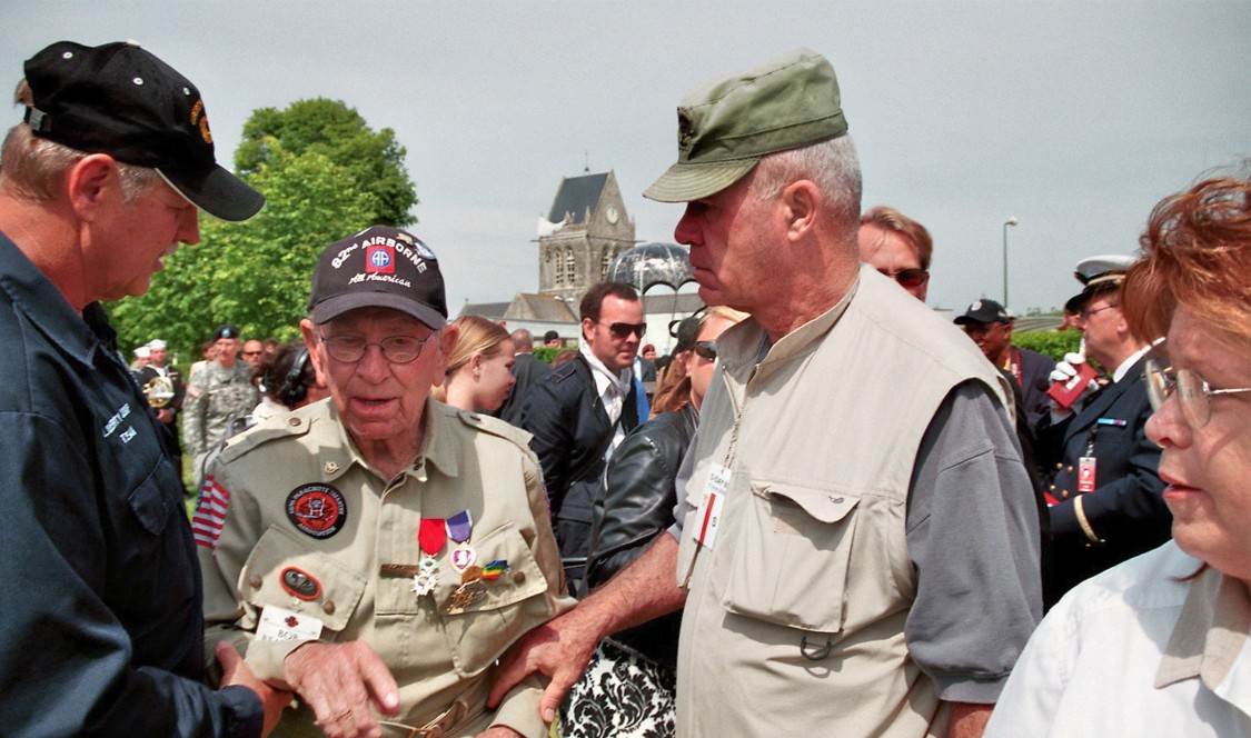 Keith Nightingale ’65 (right)