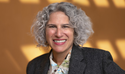 Portrait of Heather Antecol on campus